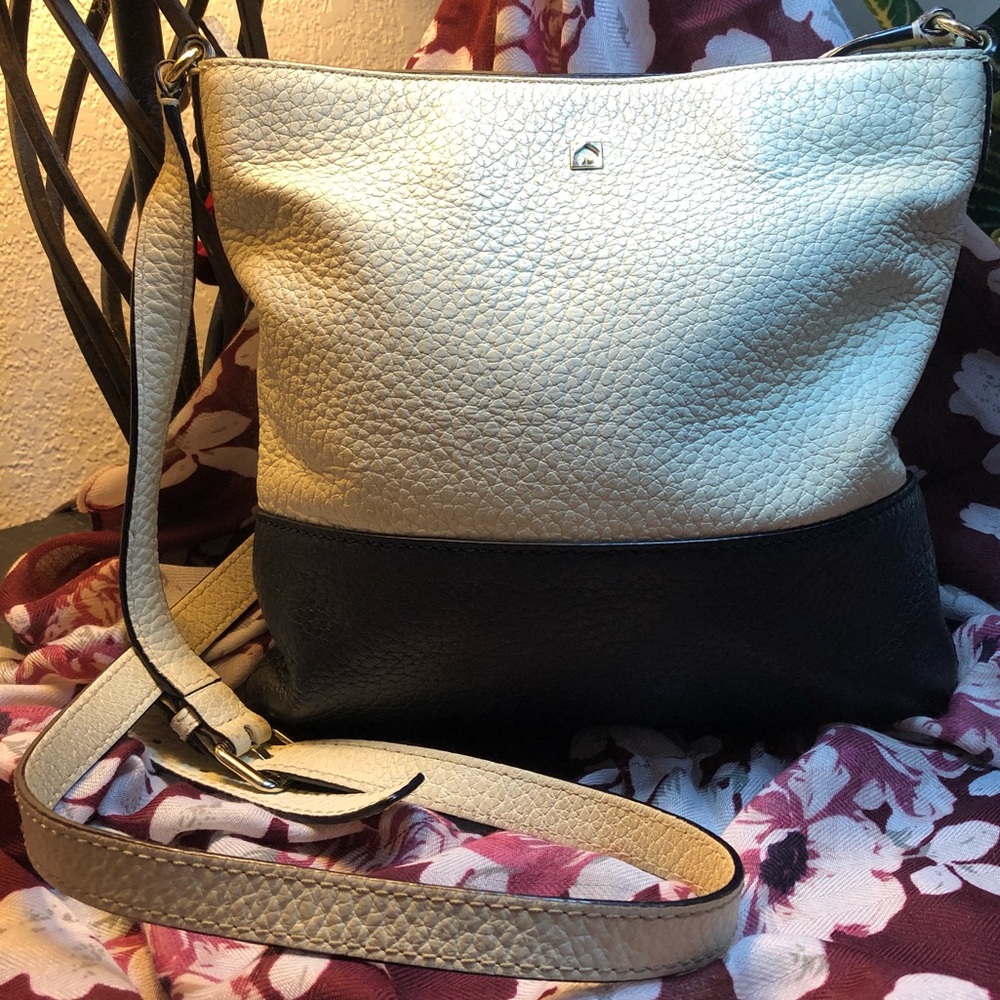 Kate Spade NY Cont. Purse (matching wallet sold)